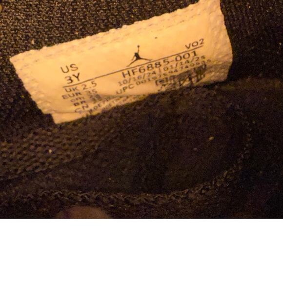 Jordan 1 Low Multisport Cleats Black White Size Youth 3 - Picture 5 of 5